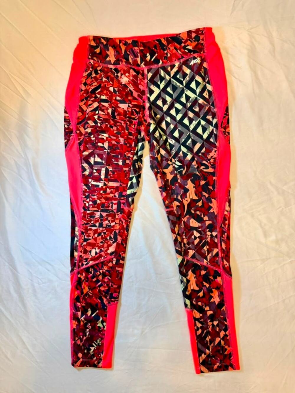 Avia Women's Geometric Print Cropped Leggings Hot Pink Multicolor Medium